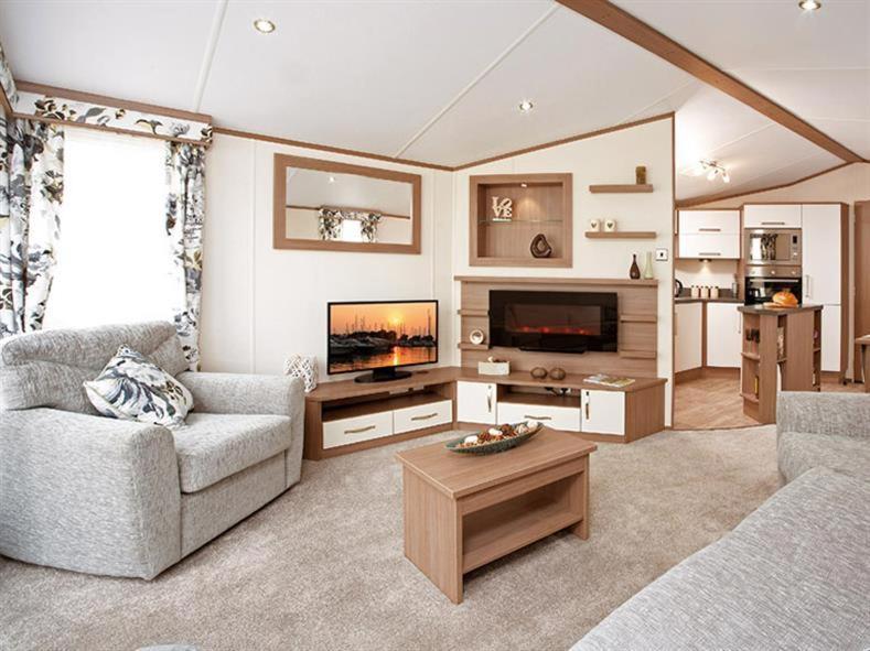 Family Breaks At Rockley Park With Prosecco And A Box Of Chocolates On Arrival Villa Poole Luaran gambar